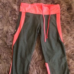 Workout capris